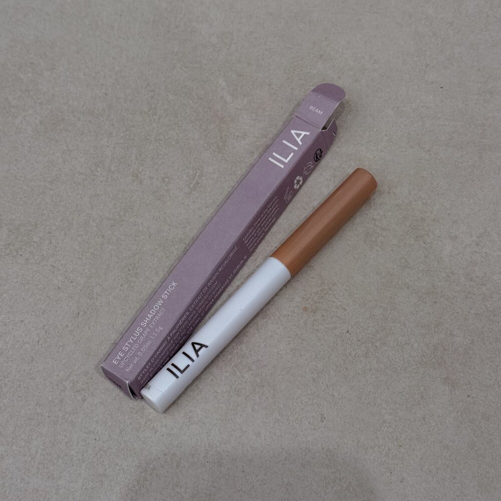 ILIA Eye Stylus Shadow Stick Beam Champagne Shimmer
